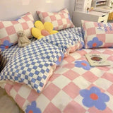 Checkered Girl Bedding Set