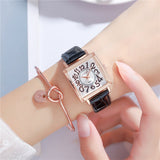 Fashion Square 2022 Ladies Quartz Wristwatch